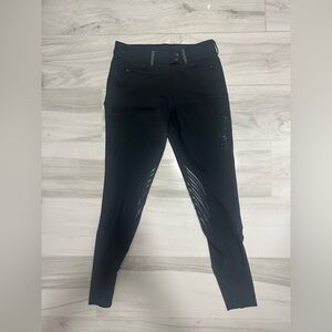 Samsheild Moonless Night Adele Breech - US26